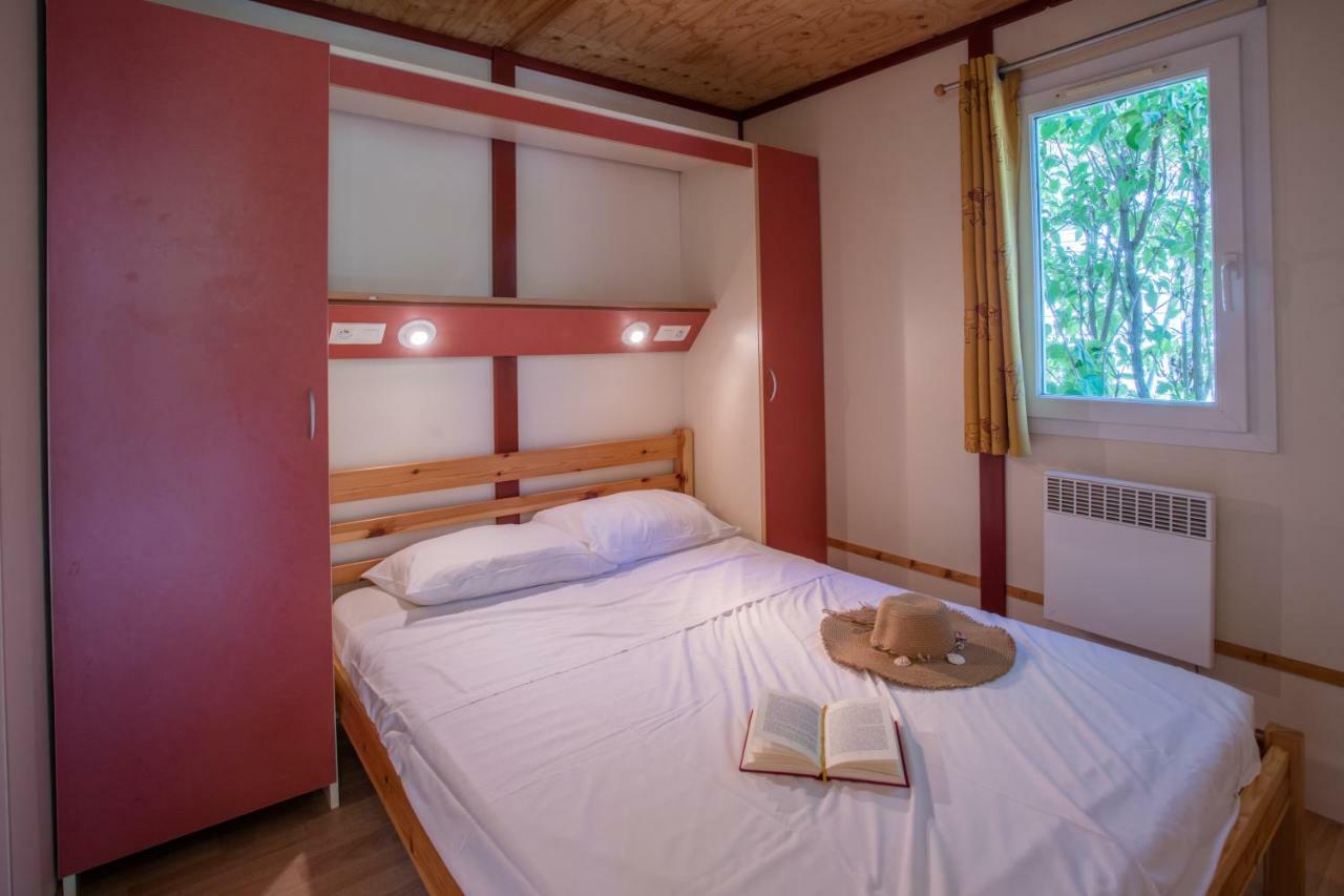 Bungalows & Rooms - Git'Ostal Carcassonne Bagian luar foto